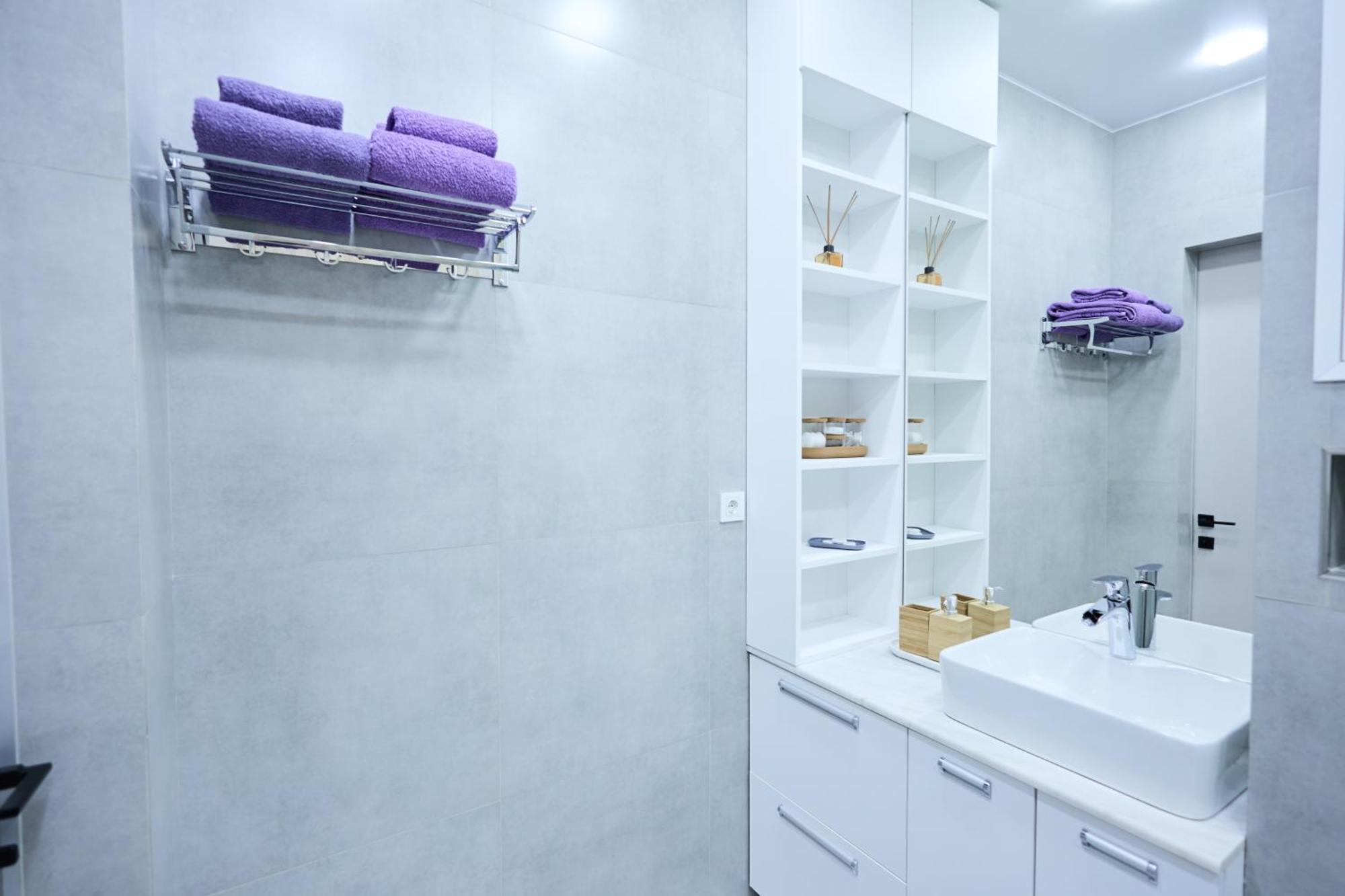 Lovely 1-Bedroom Rental Unit In Downtown Dusjanbe Eksteriør bilde